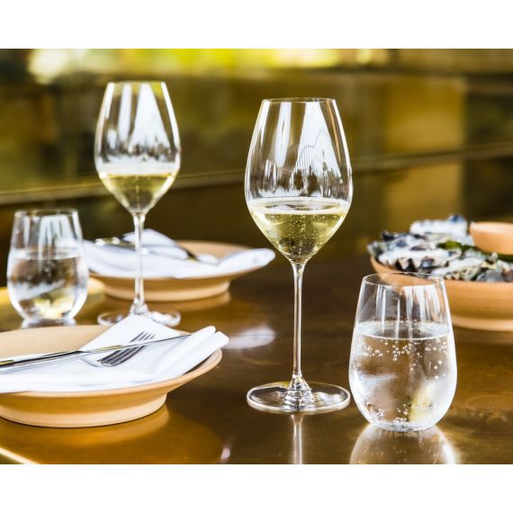 Набор из 8-ми хрустальных бокалов для шампанского Buy 6 get 8 CHAMPAGNE WINE GLASS, объем: 445 мл, высота: 23,5 см, материал: хрусталь, серия Veritas, 7449/28, Riedel, Австрия, фото , изображение 5